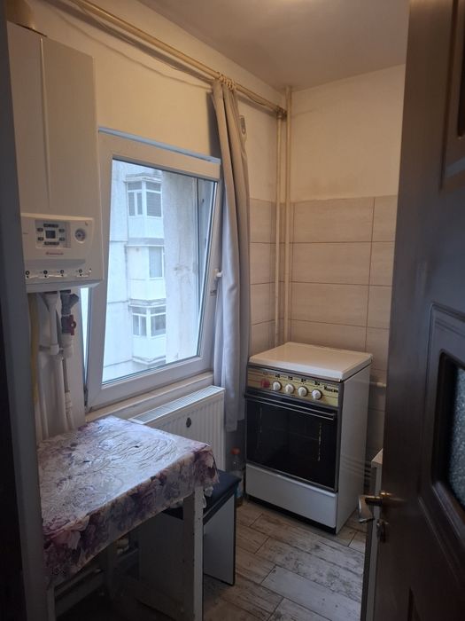 Garsoniera de închiriat