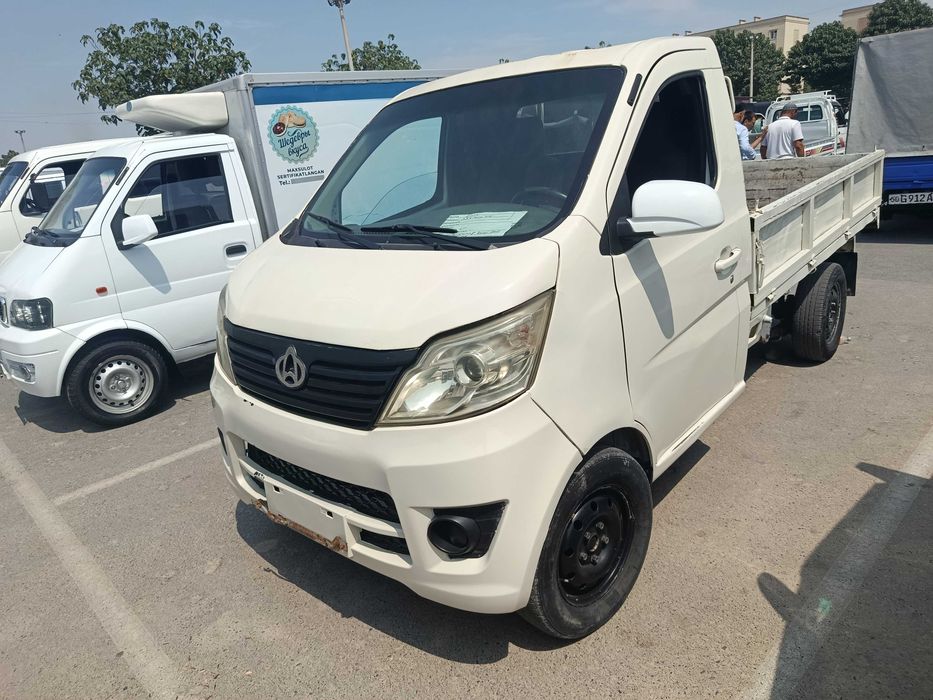 1.5tonnagacha yuk tashish xizmati vodiy Toshkent boʻylab