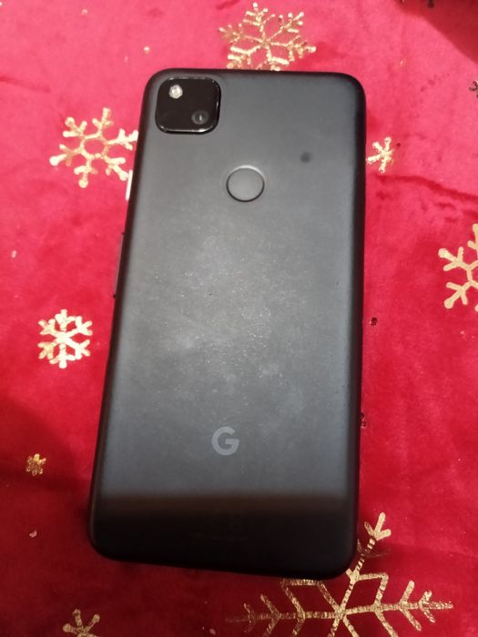 Google Pixel 4A display 5.8 inch , 6gb ram 128gb