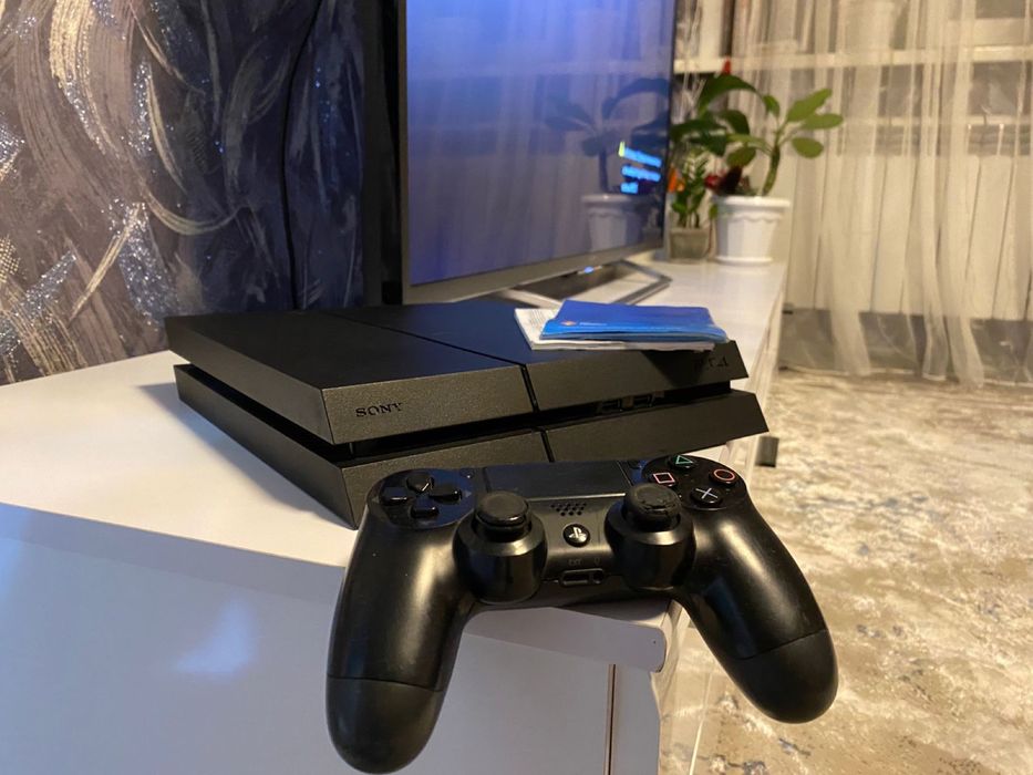 Продам пс4 фат/ps 4 fat