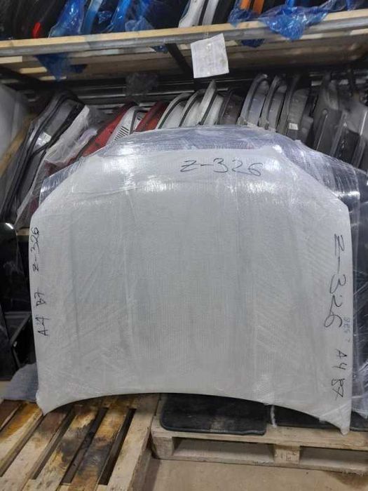 Капот на Audi A4 B7 2006 год