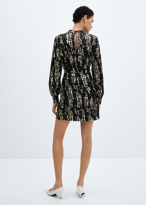 Елегантна дамска рокля с ръкав MANGO