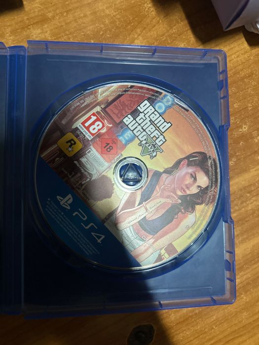Joc  Gta 5 ps 4 premium edition