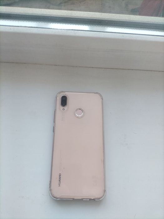 Продам телефон Huawei P20 lite NFC 4/64GB
