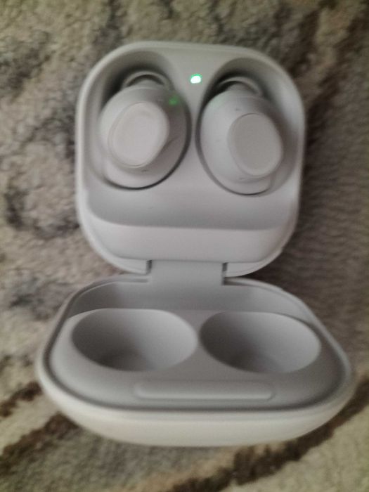 Galaxy Buds FE Samsung