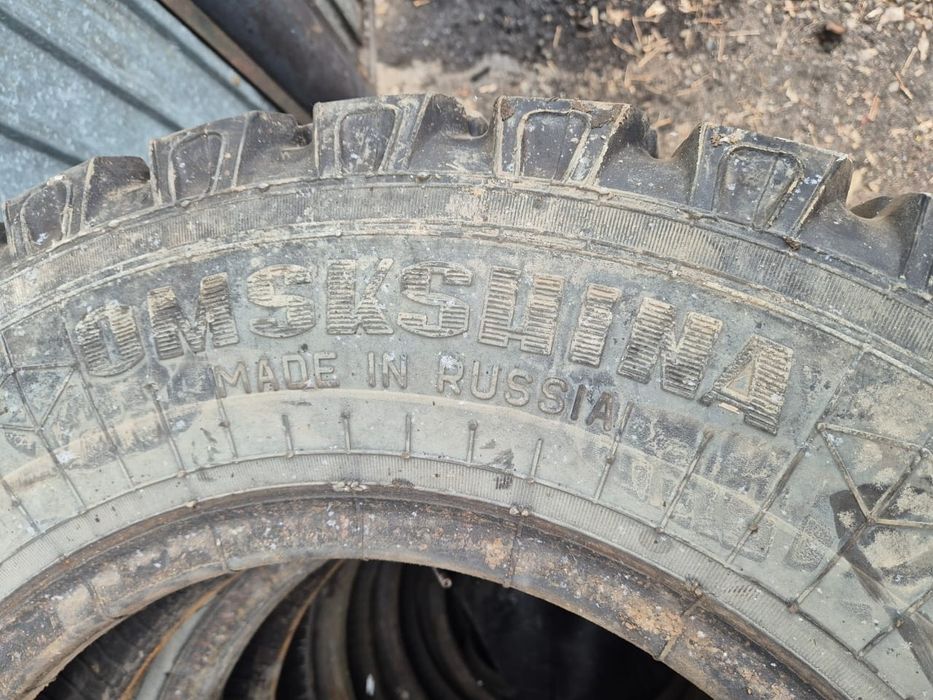 Резина на газон Паз