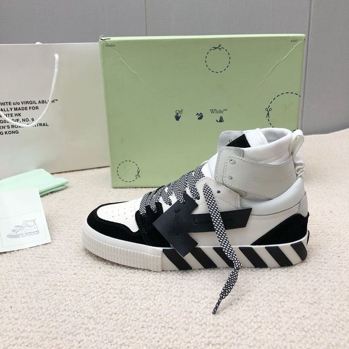 Off White Vulcanized