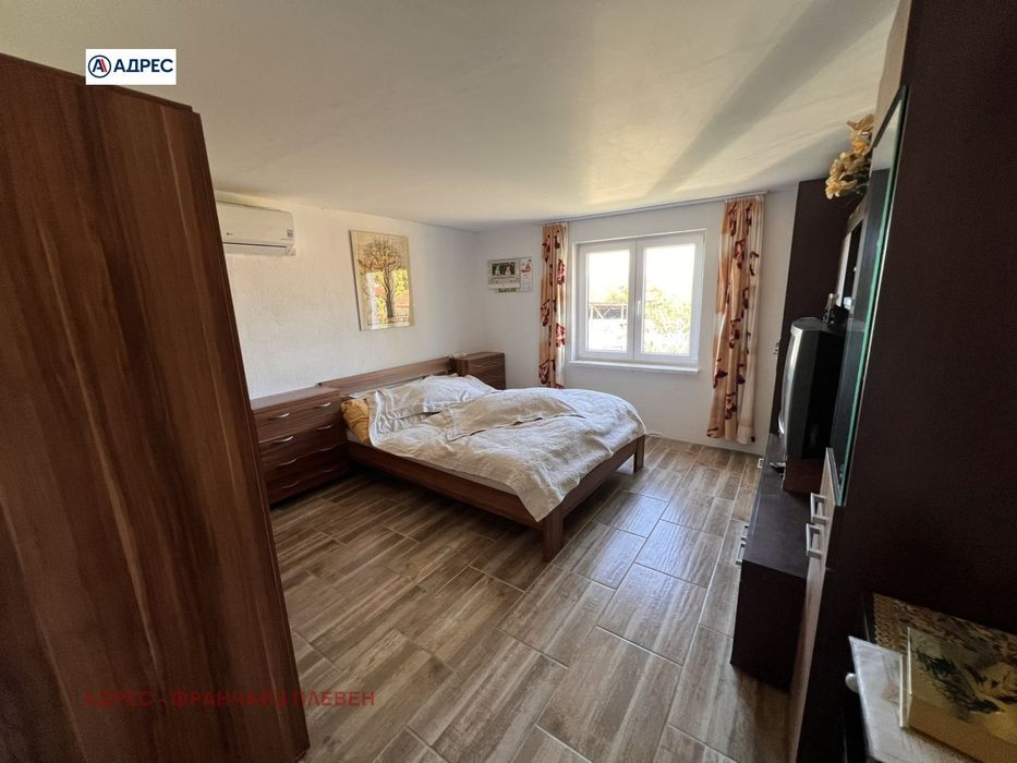 Продава се Къща в Ловеч, Промишлена зона - 82 кв.м за 811 €/кв.м - Снимка #4