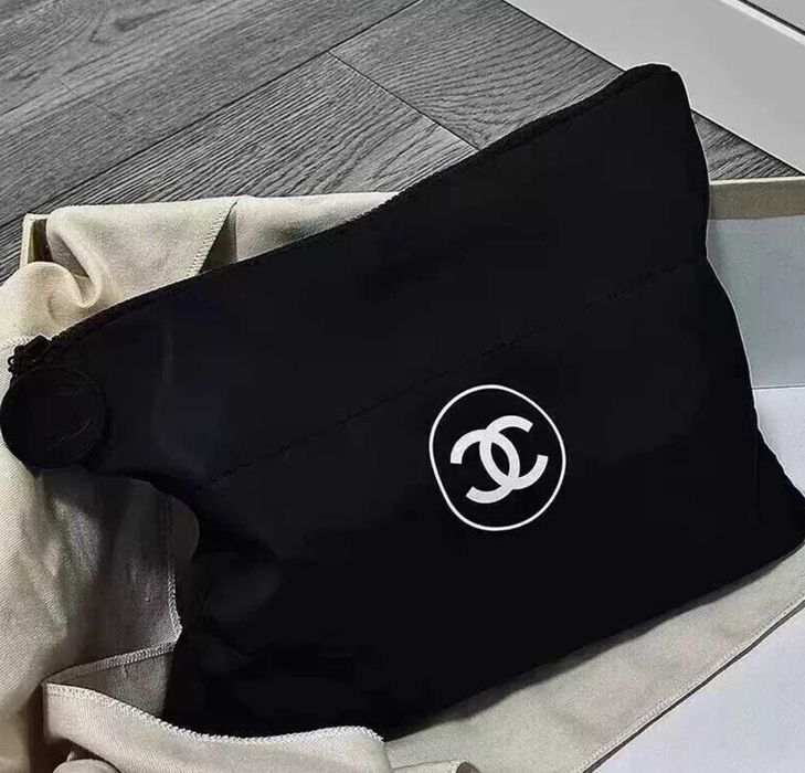 Chanel Mini Boston, козметична чанта, несесер