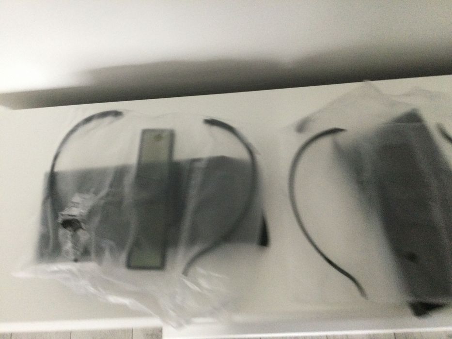 Ochelari 3D pentru televizor TV SMART 3D 2 bucati NOI;