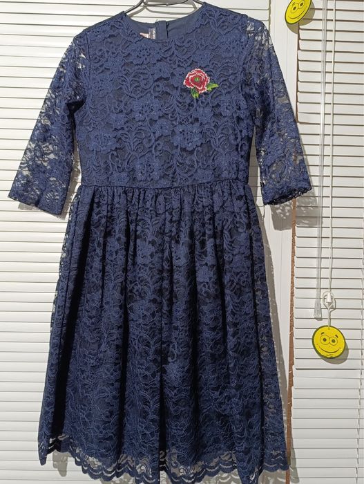 Елегантни роклии