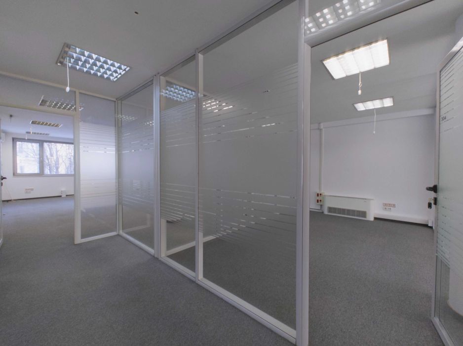 Офис под наем: 500 кв.м. в модерна бизнес сграда до НДК