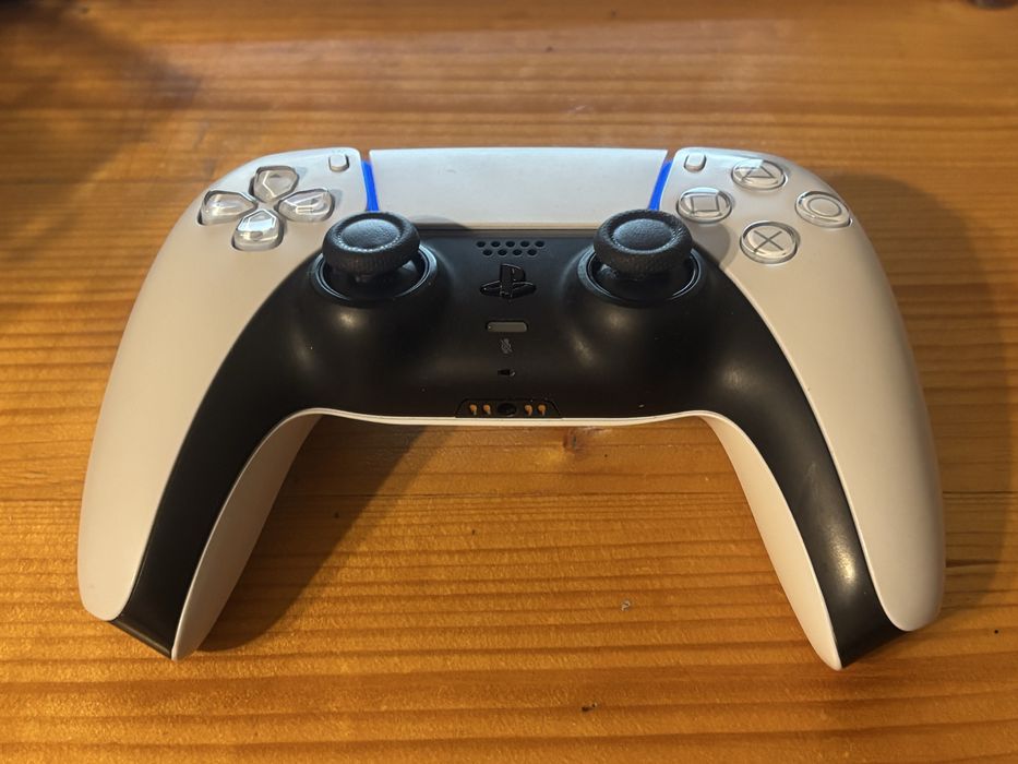 Контролер DualSense за Playstation 5