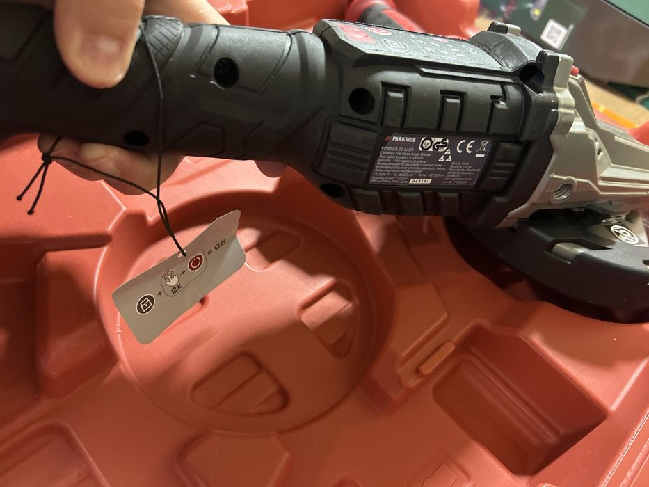 Безчетков ъглошлайф parkside