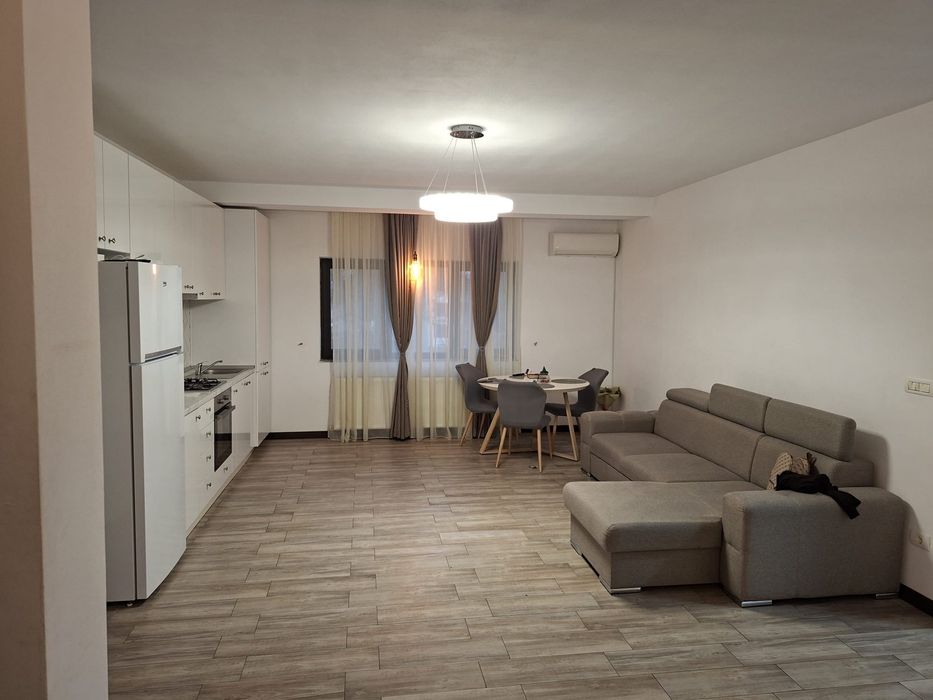 Inchiriez apartament etajul 1, bloc Raiffeisen