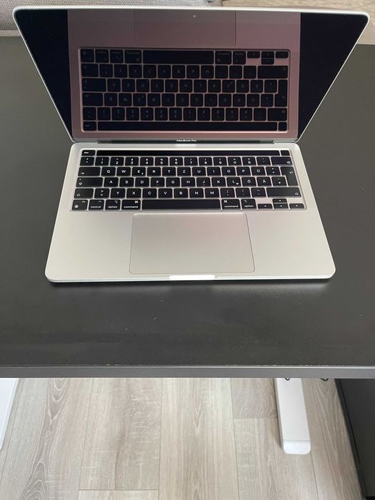 Macbook pro 13 M1 2020 8 GB RAM SSD 512