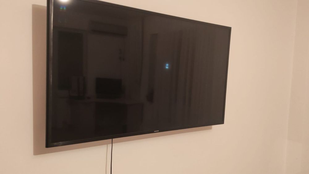 Телевизор Самсунг