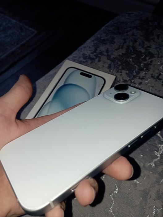 Продам айфон 15 128гб