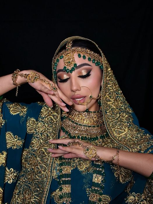 Прокат индийской национальной одежды