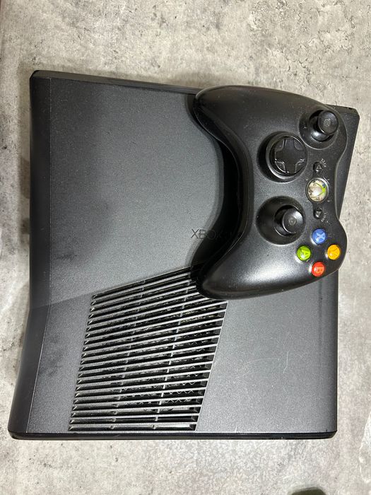 XBOX 360 Приставка 4 ИГР