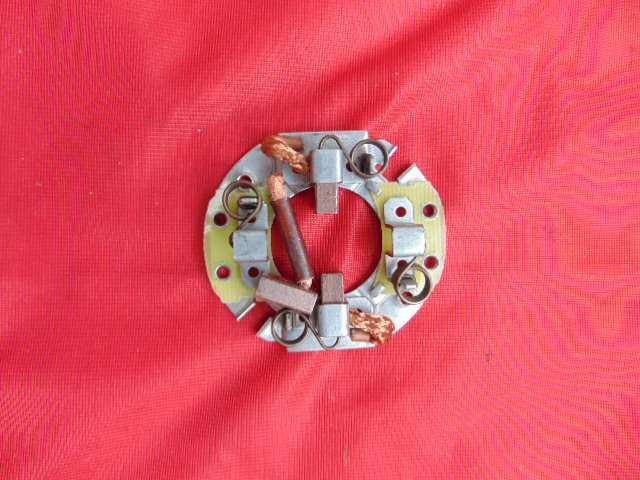 Suport carbuni electromotor Logan,Vw,Skoda,Opel,Mercedes,BMW,Renault