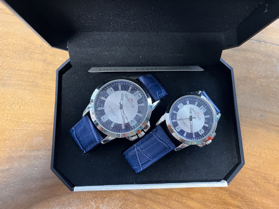 Часовници Swisstar комплект два броя за подарък