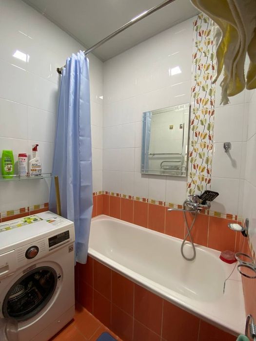 Kvartira qizlar uchun sheriklikka