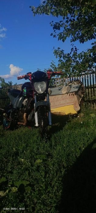 Мотоцикл Рейсер нитро 250cc