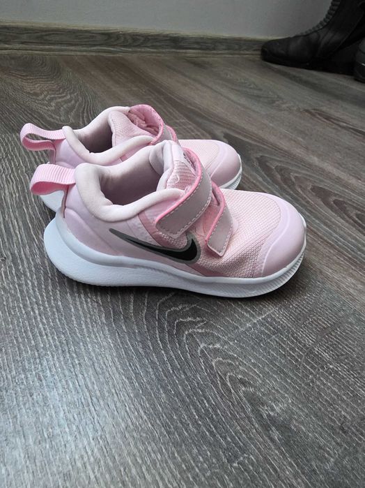 Детски маратонки nike