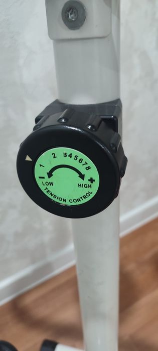 Велотренажёр HouseFit