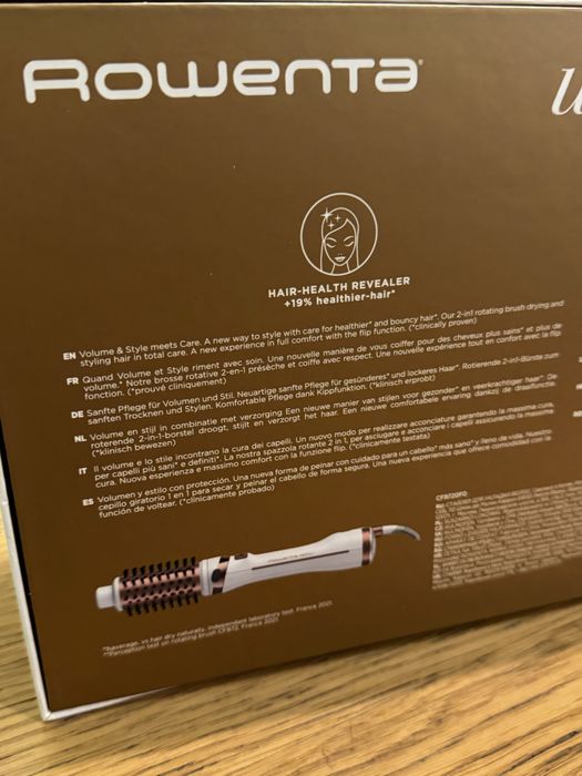 Фен-щетка Rowenta ultimate experience