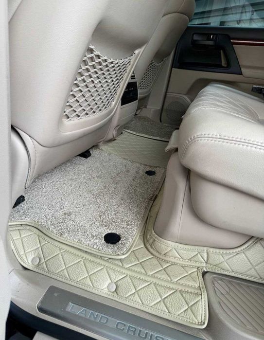 Toyota Land Cruiser uchun premium 3D polik (kovrik) Buyurtma asosida