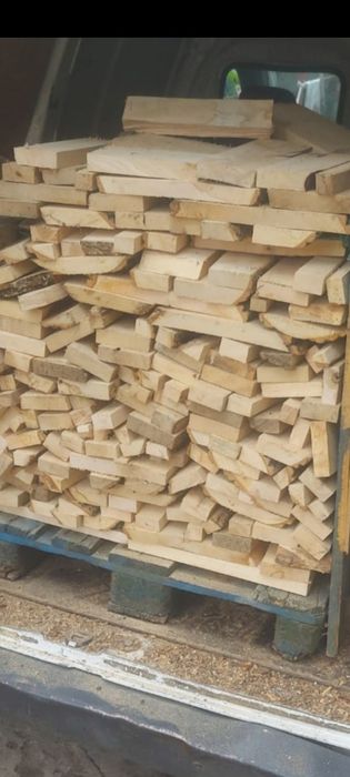 Vind Lemne Deseuri FAG Paletat