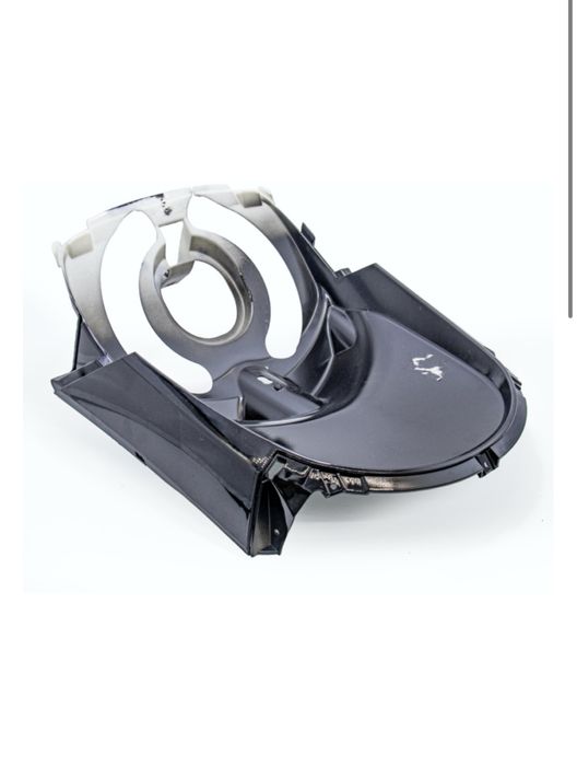 Продам пластик под траверс  на самурай