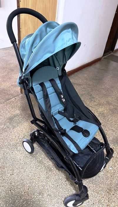 carucior Yoyo Baby Zen, ideal pentru vacanţe (merge în avion)