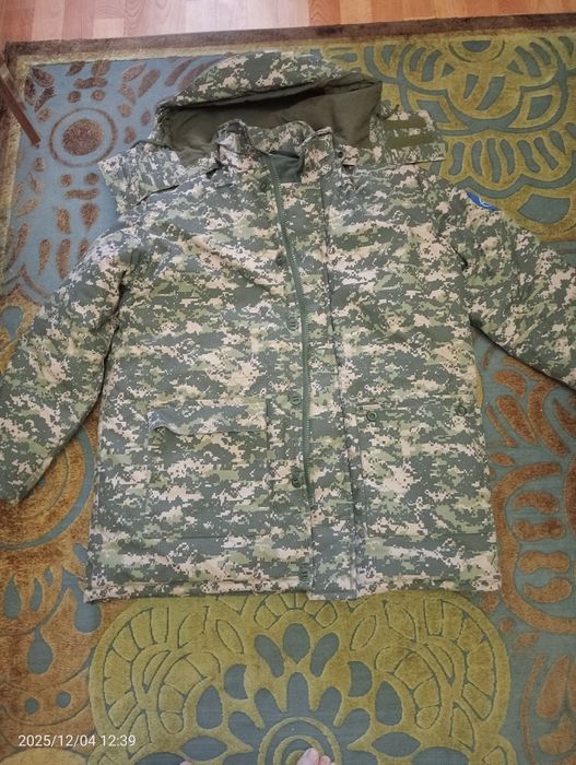 Продам куртку р.58