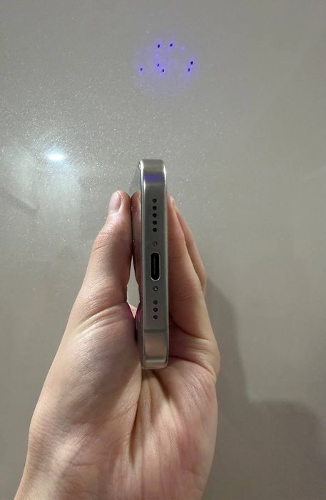 Model: Iphone 15 pro