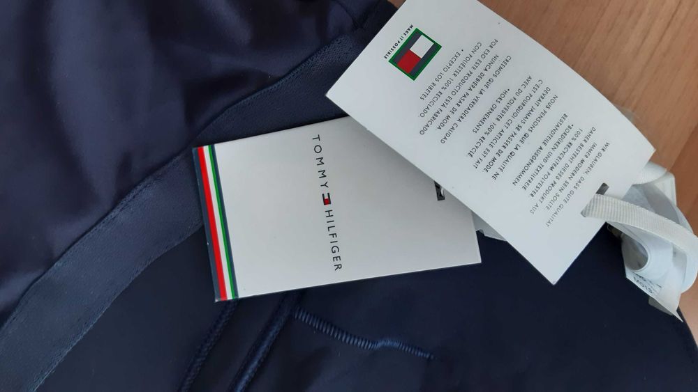 Tommy Hilfinger Нов бански S/М/Л,ХЛ