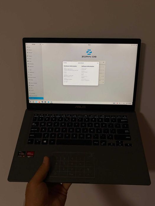 Laptop Asus Vivobook 14 - AMD Ryzen 5500
