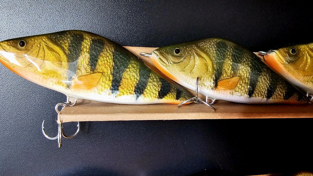 Ръчно изработен джърк модел Frodo за риболов на ЩУКА