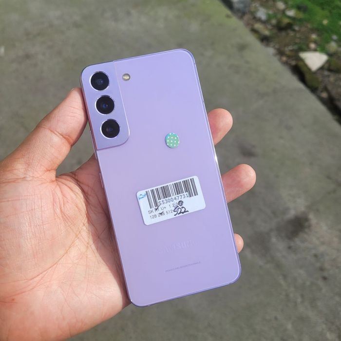 Samsung s22   8/256gb