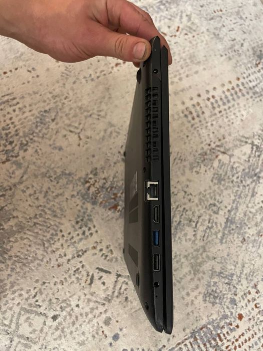 Продам ноутбук lenovo