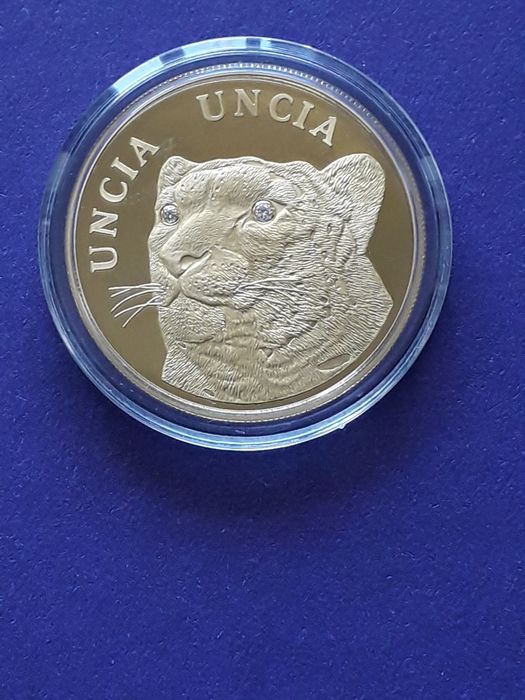 Продам золотые монеты Казахстана.
