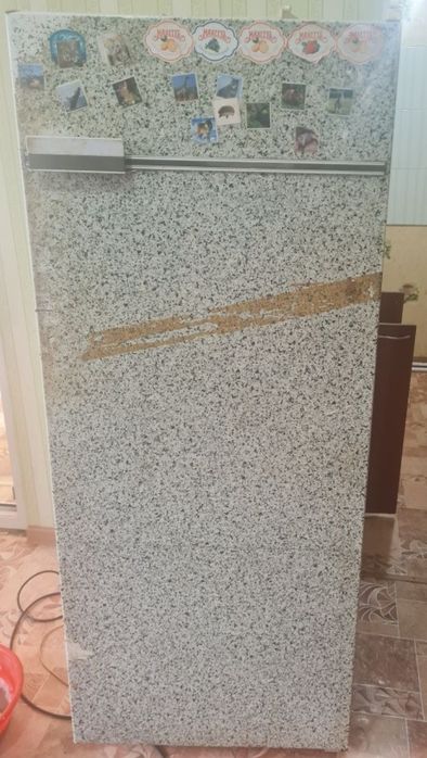 Продам холодильник б/у