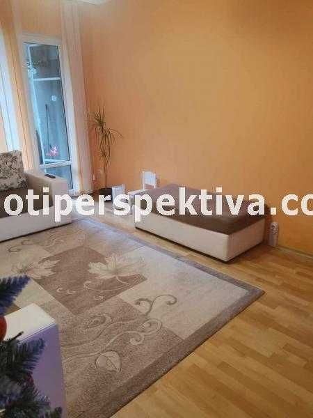 Продава се Тристаен апартамент в Пловдив, Изгрев - 86 кв.м за 931 €/кв.м - Снимка #12