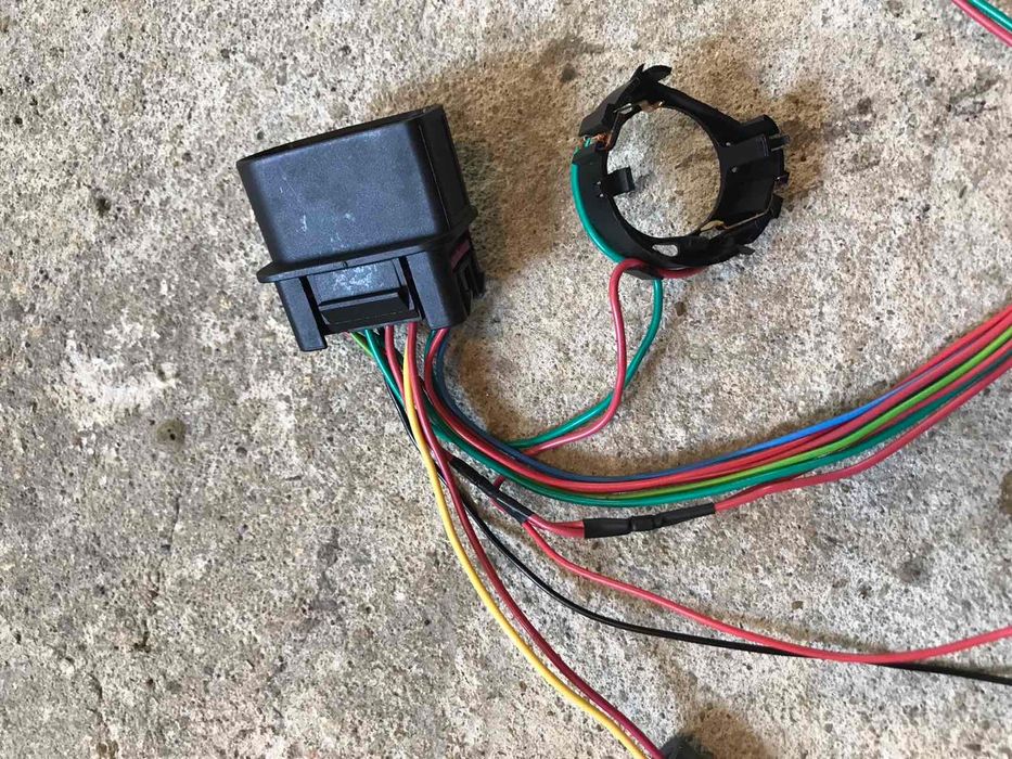 Вътрешна инсталация за фар Audi A6 C6 4F със завиване НОВА