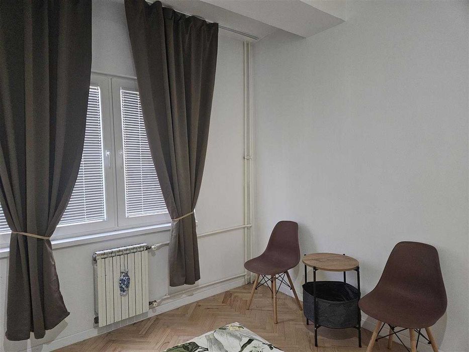 Дава се под наем Тристаен апартамент в Бургас, Изгрев - 70 кв.м за 255 € - Снимка #4