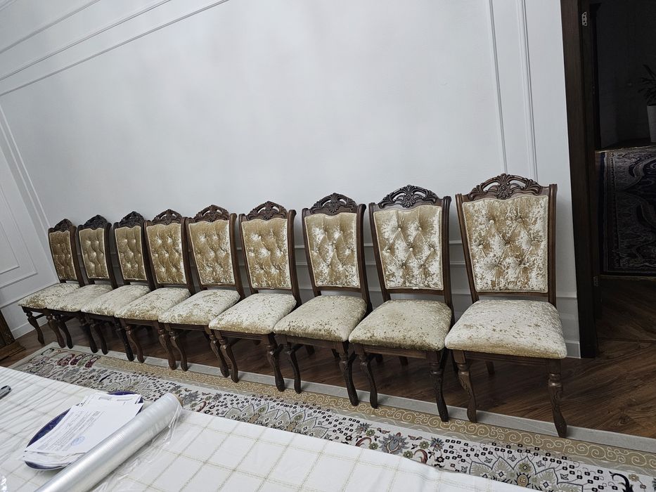 Стулья для гостиной