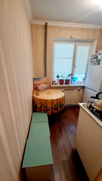 Срочно продаётся 2х комн квартира в центре