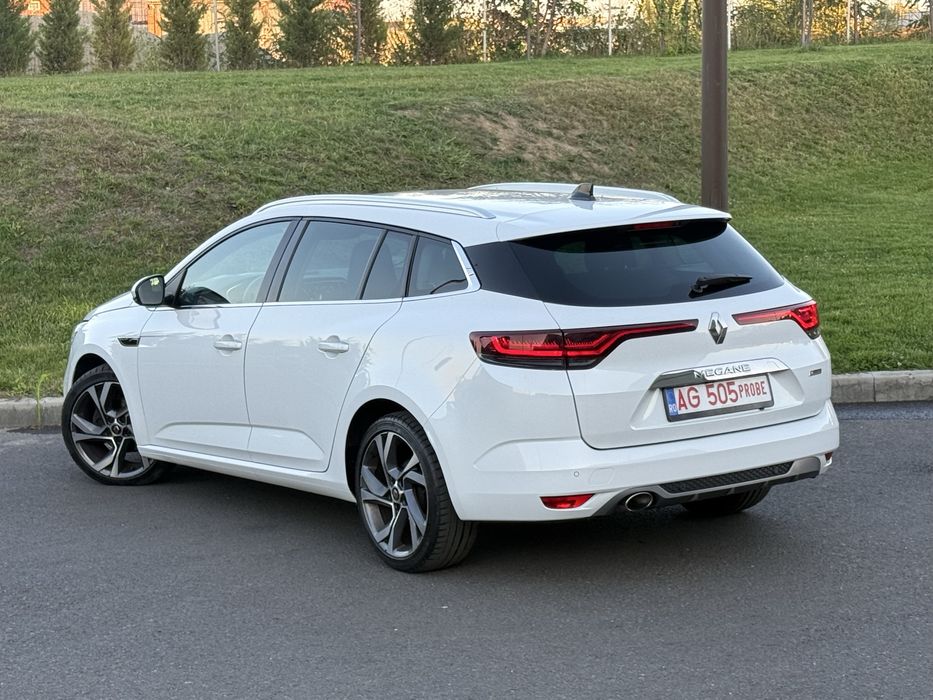 RENAULT Megane 2021 — imagine 4